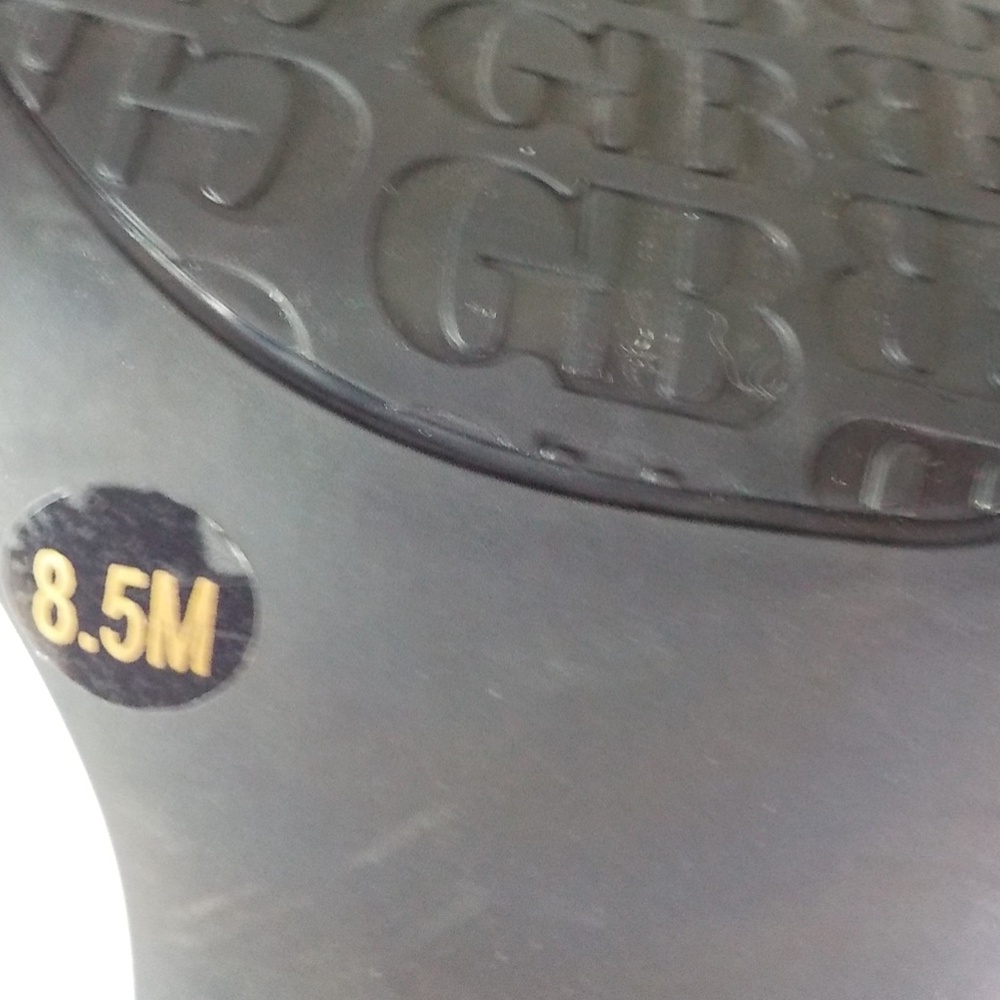 GB White Block Heel Shoes - Picture 8 of 9